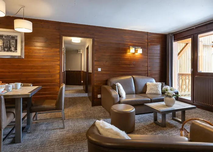Chalet Val 2400